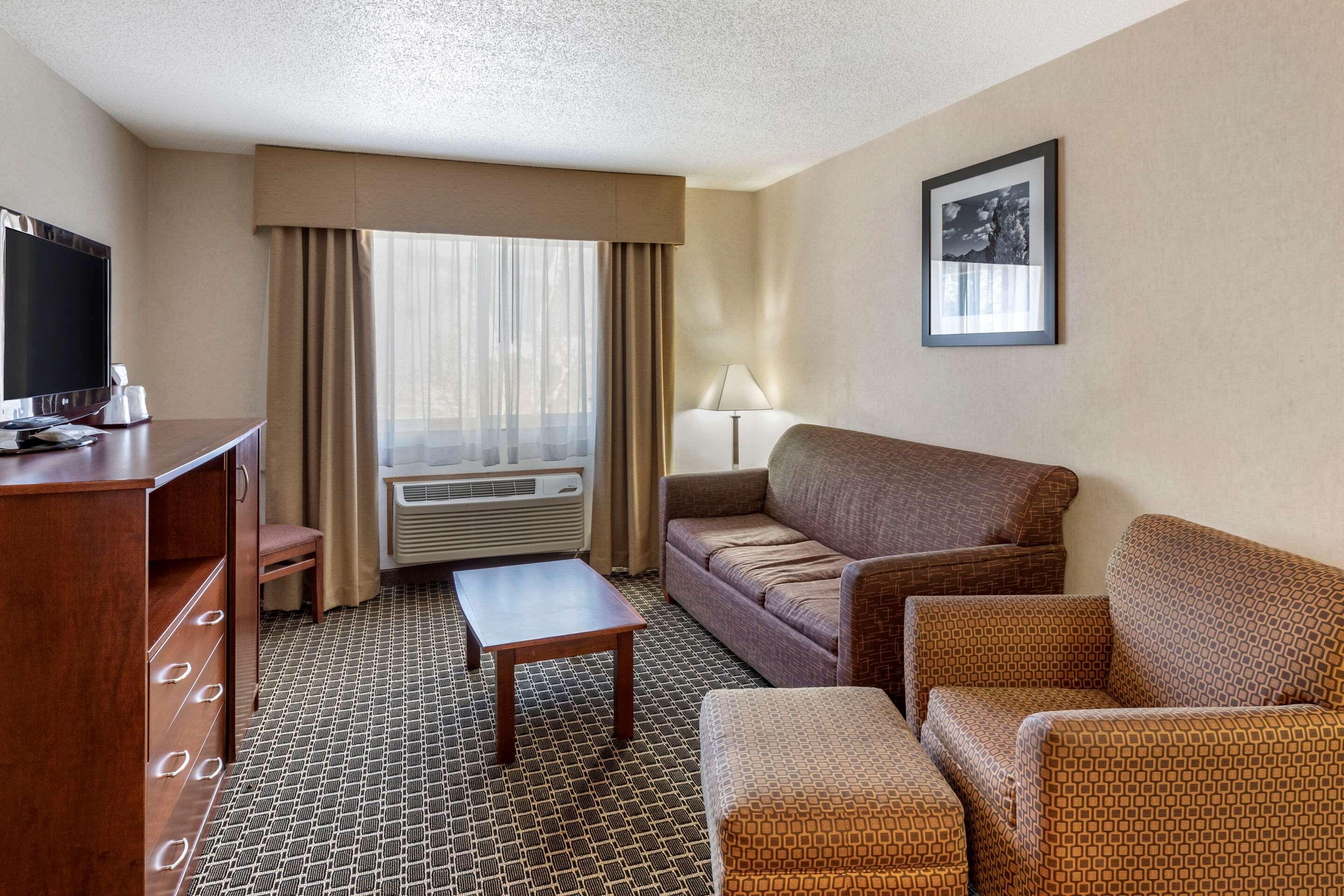 Quality Inn & Suites Steamboat Springs Extérieur photo